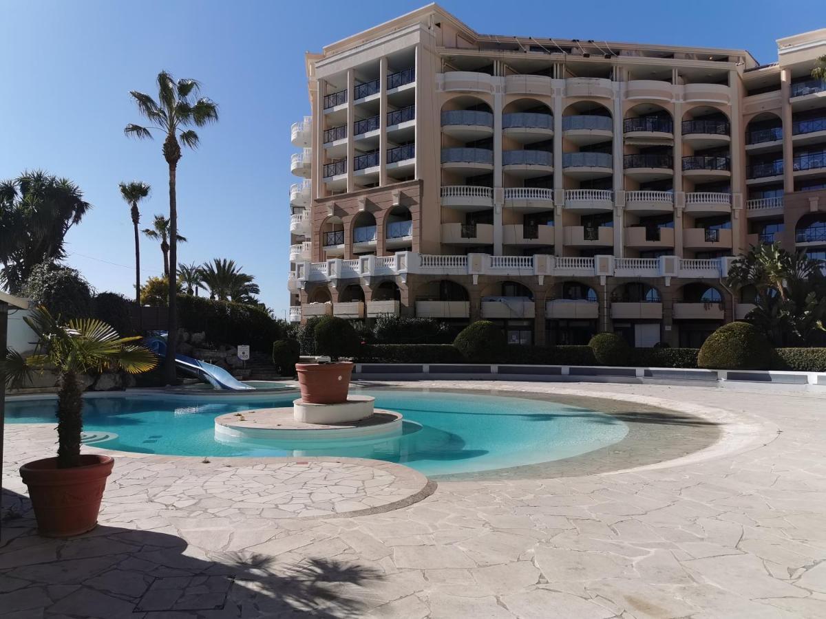 Appartement En Bord De Mer Cannes Exteriör bild
